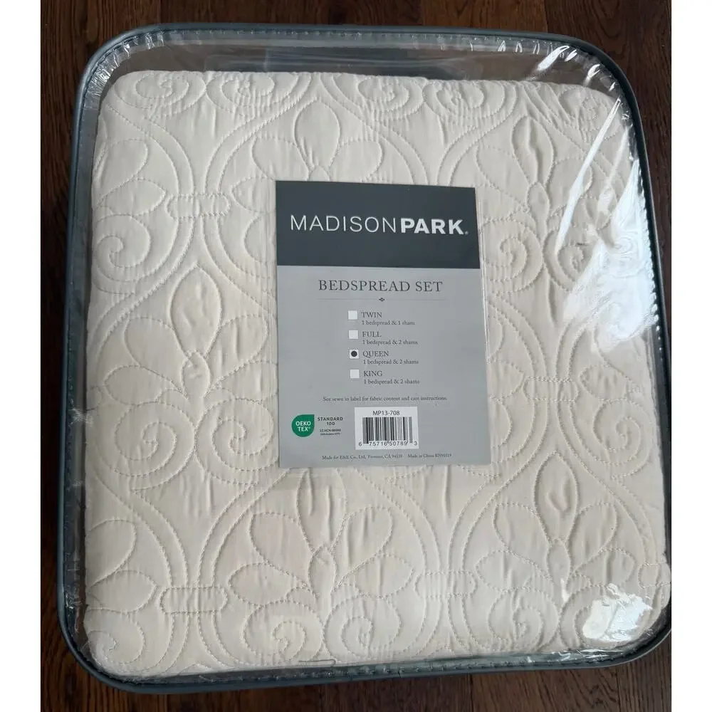 NEW! Madison Park Mansfield Queen Size Ivory 3pc Bedspread Set